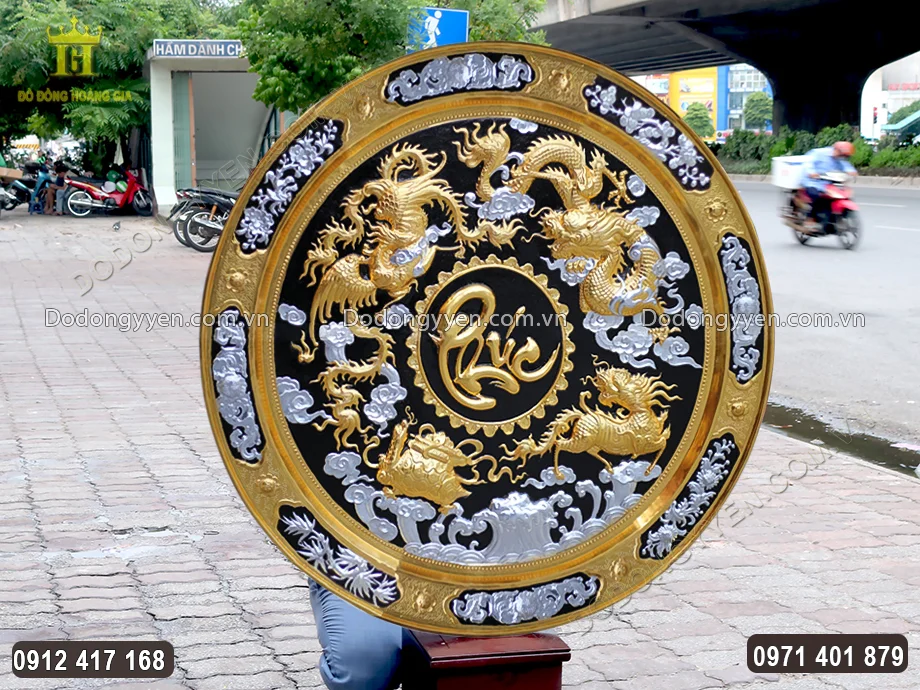 Vật phẩm gi&uacute;p mang lại t&agrave;i lộc, quyền uy cho gia đ&igrave;nh gia chủ